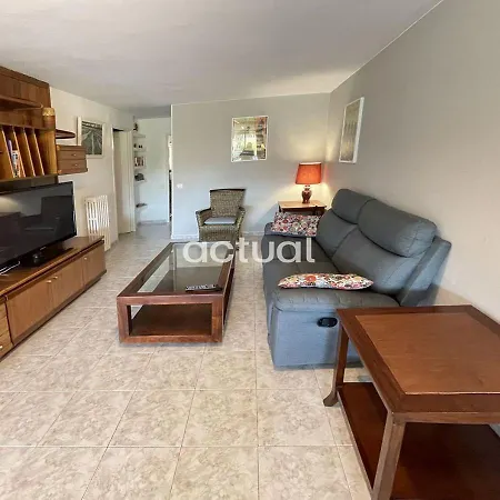 Apartment Politur H-18
