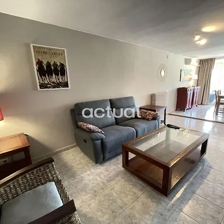 Apartment Politur H-18