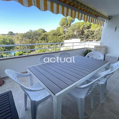 Apartment Politur H-18 *